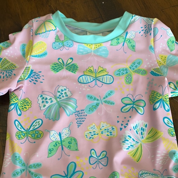 Little Girls Butterfly Rashguard Swimsuit - Picture 4 of 7